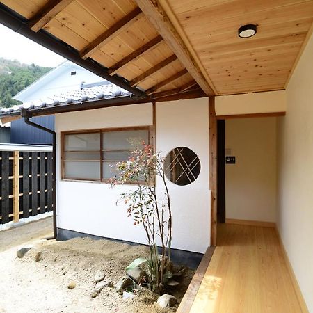 北房まちの駅 ゲストハウス Maniwa Exterior photo